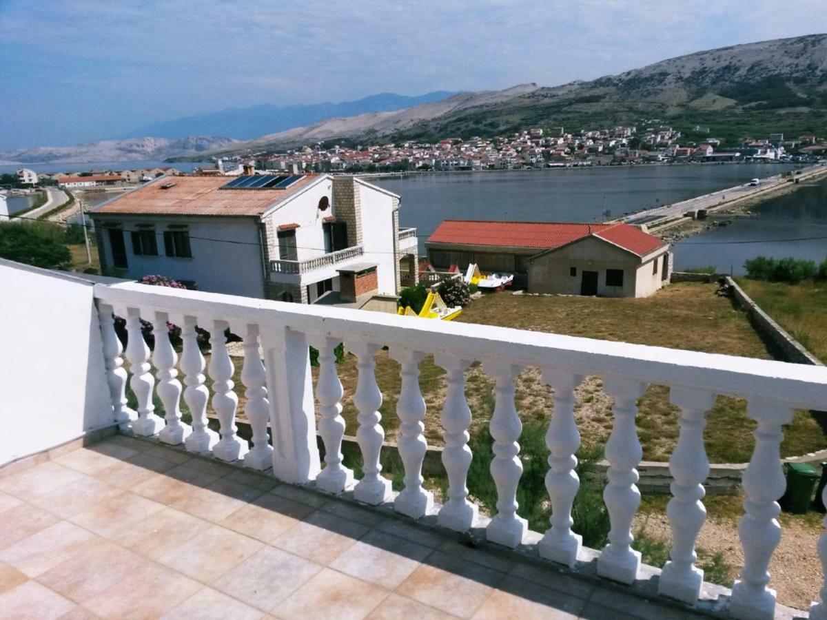 Apartments Verica Pag Town Exterior photo